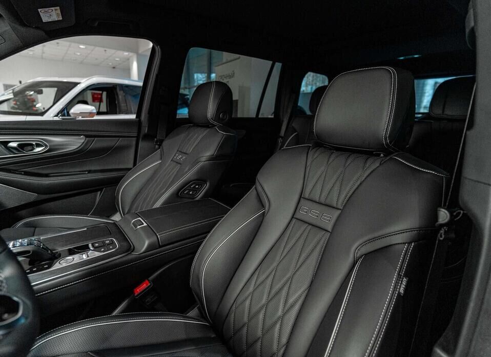 GAC GS8, II 2.0 AT (231 л.с.) 4WD