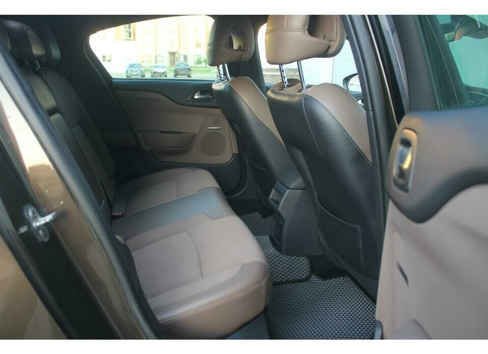 Citroen DS4 1.6 AT (150 л.с.)