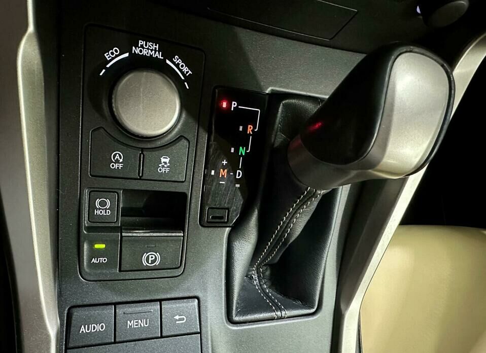 Lexus NX 200 2.0 CVT (150 л.с.) 4WD