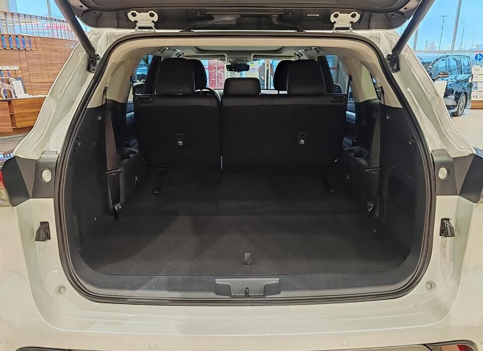 Toyota Highlander, IV (U70) 2.0 AT (248 л.с.) 4WD