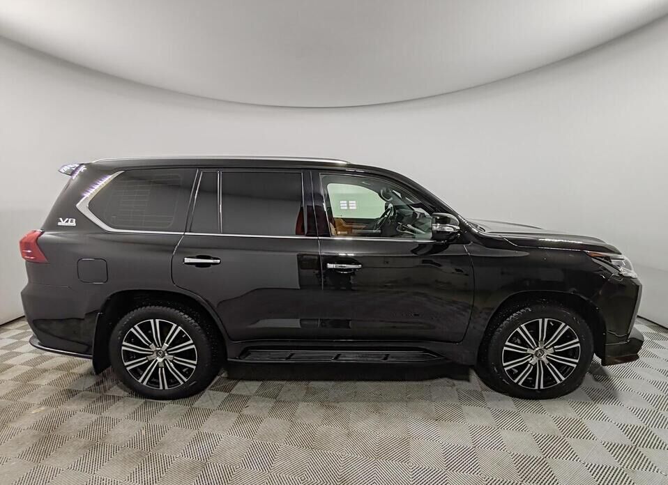 Lexus LX, III Рестайлинг 2 570 5.7 AT (367 л.с.) 4WD
