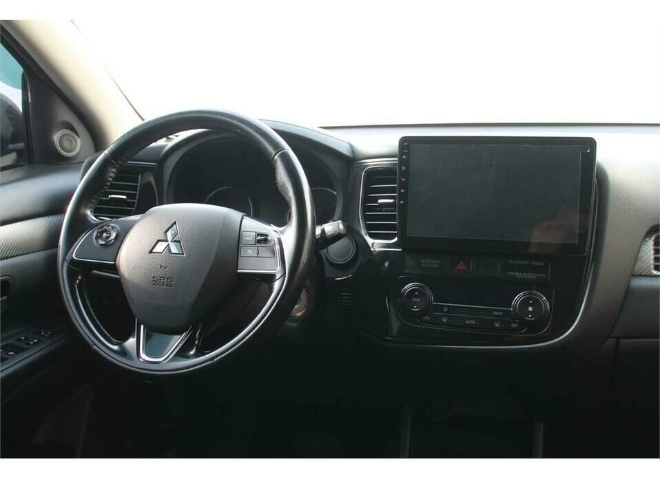 Mitsubishi Outlander 2.0 CVT (146 л.с.) 4WD