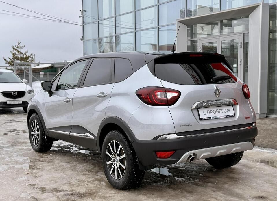 Renault Kaptur, I 2.0 AT (143 л.с.) 4WD