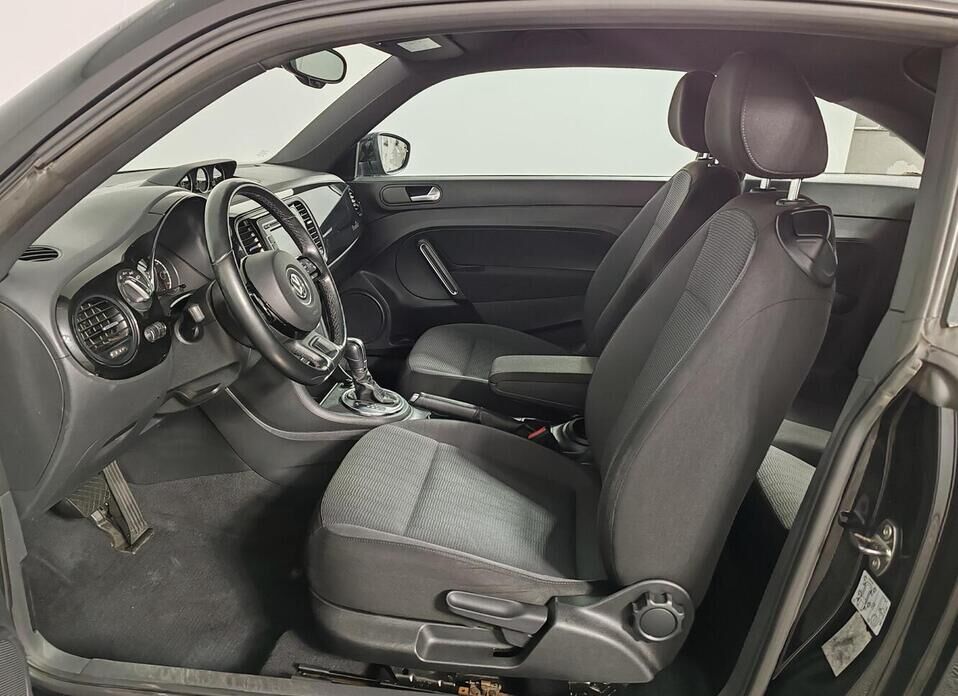 Volkswagen Beetle, II (A5) 1.2 AMT (105 л.с.)