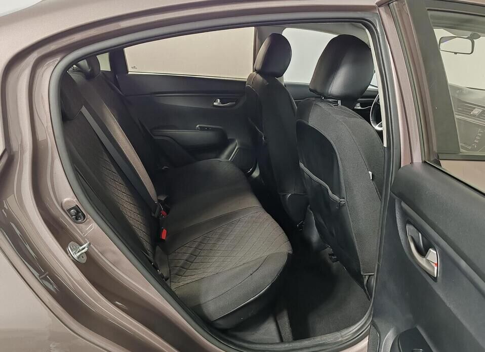 Kia Rio, IV 1.6 AT (123 л.с.)