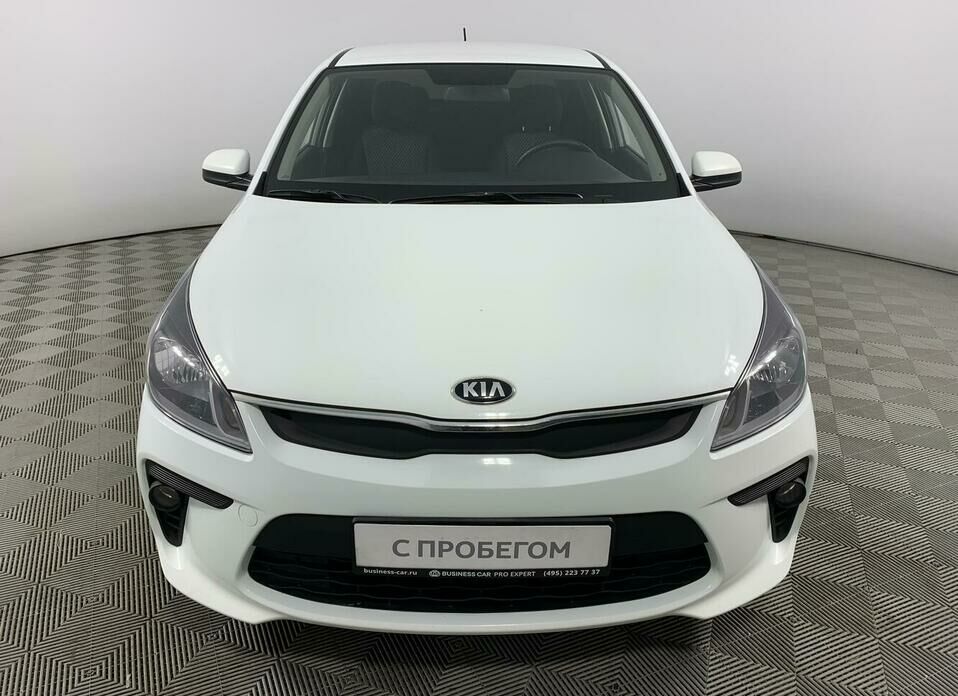 Kia Rio 1.6 AT (123 л.с.)