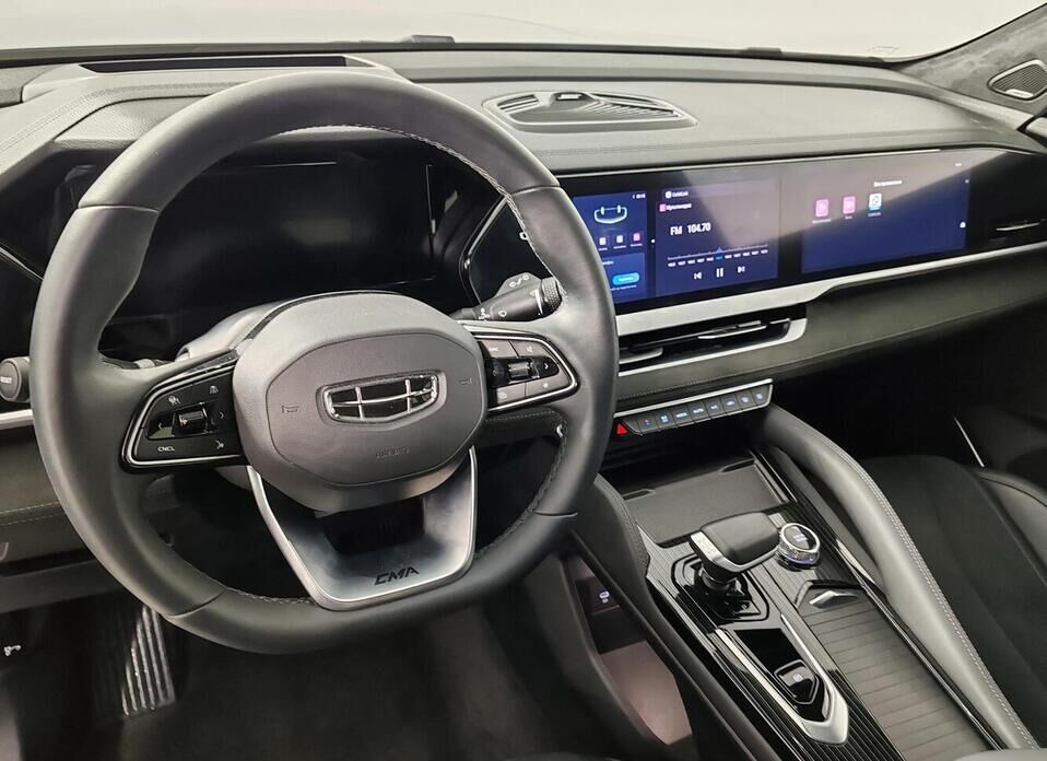 Geely Monjaro 2.0 AT (238 л.с.) 4WD