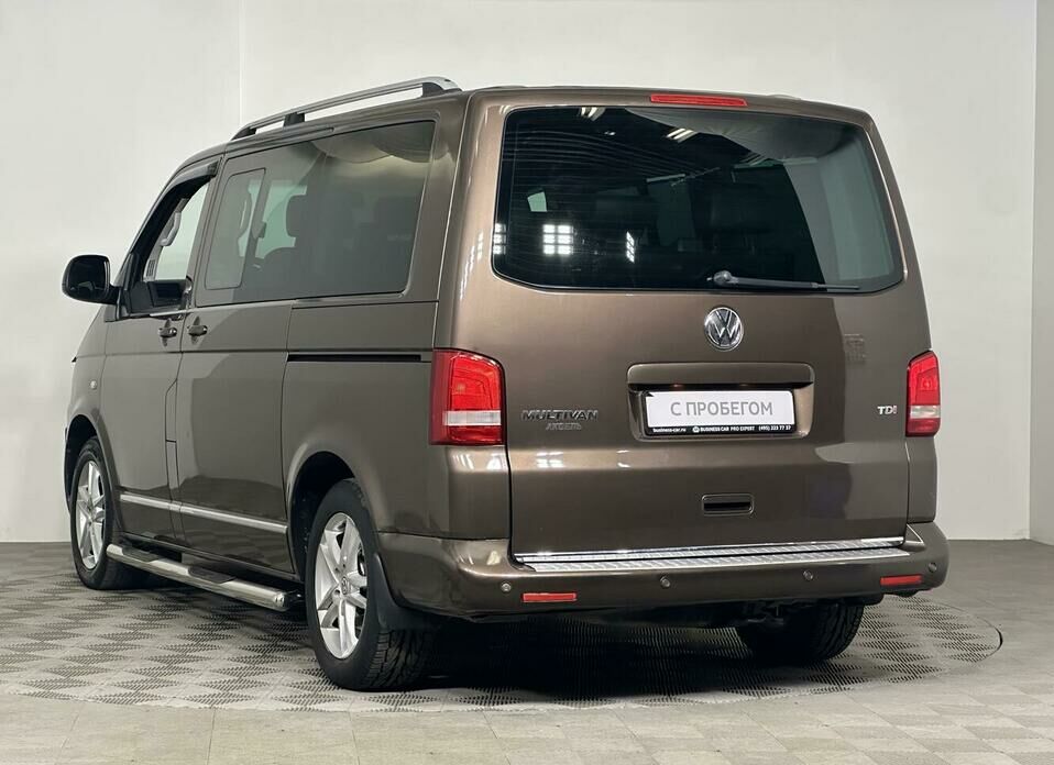 Volkswagen Multivan 2.0d AMT (180 л.с.)