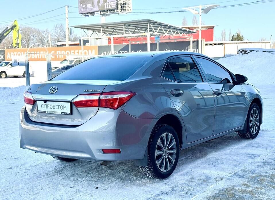 Toyota Corolla, XI (E160, E170) 1.6 CVT (122 л.с.)