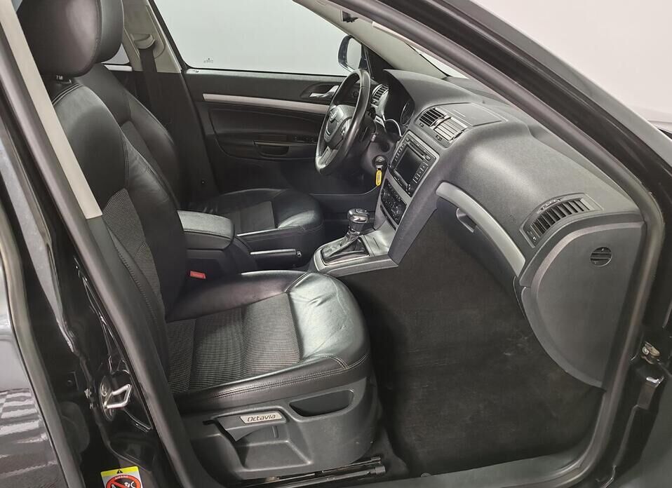Skoda Octavia 1.8 AT (152 л.с.)