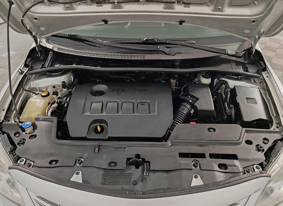 Toyota Corolla 1.6 AT (124 л.с.)