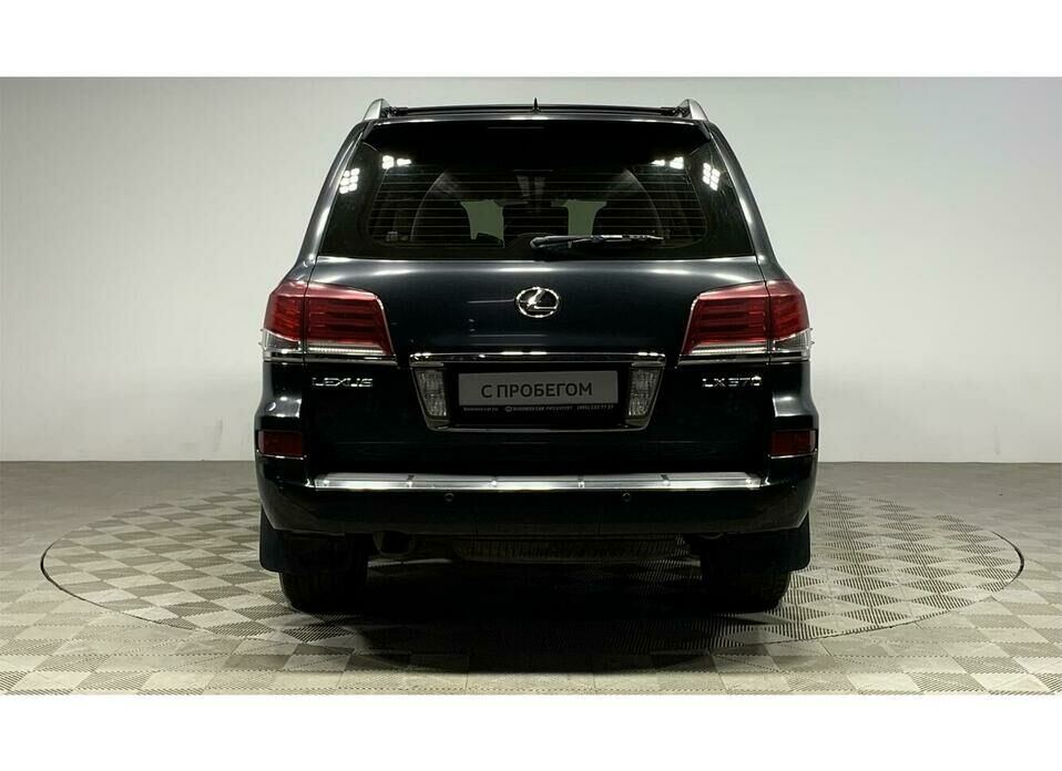 Lexus LX 570 5.7 AT (367 л.с.) 4WD