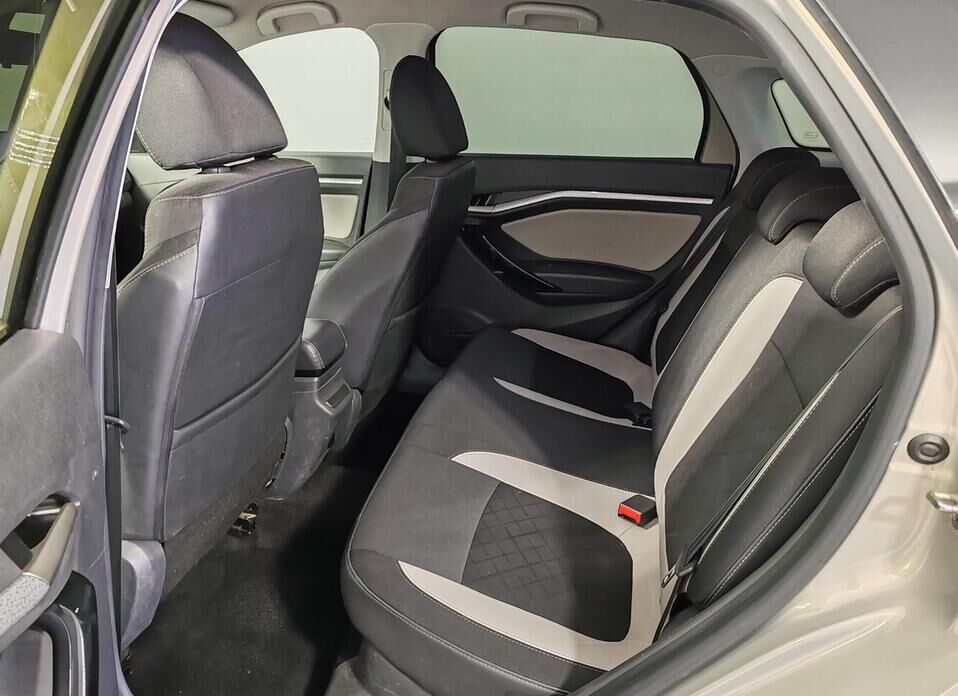 LADA (ВАЗ) Vesta, I SW Cross 1.6 CVT (113 л.с.)