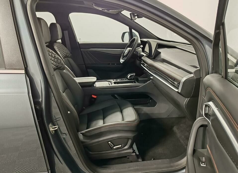 Geely Okavango 2.0 AMT (200 л.с.)