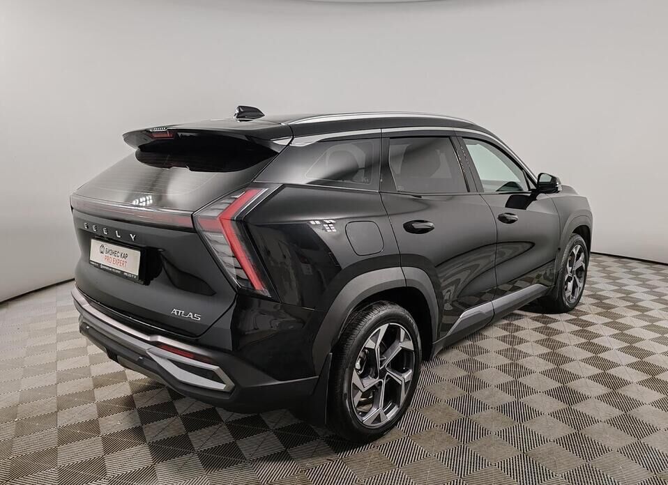 Geely Atlas, II 2.0 AMT (200 л.с.)