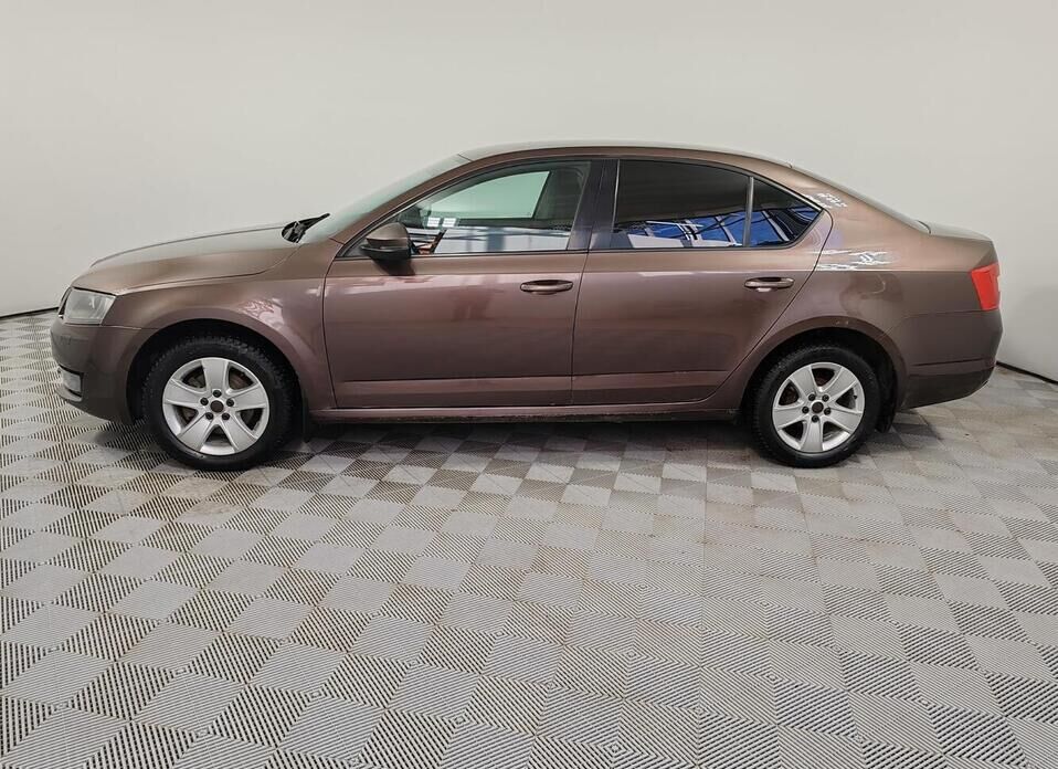 Skoda Octavia, III (A7) 1.6 MT (110 л.с.)