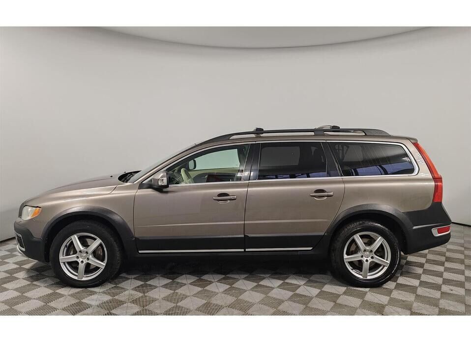 Volvo XC70, II 2.4d AT (163 л.с.) 4WD