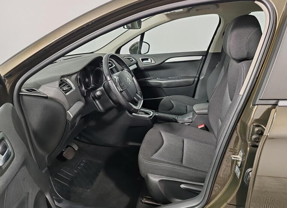 Citroen C4, II 1.6 AT (120 л.с.)