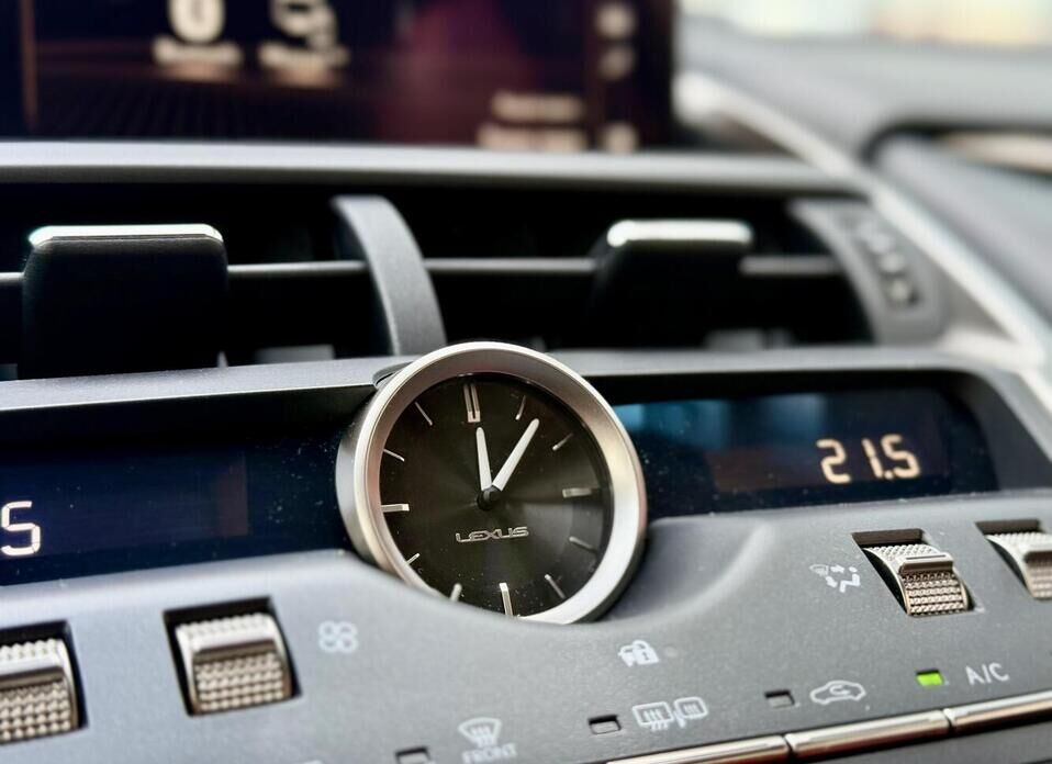 Lexus NX, I Рестайлинг 200 2.0 CVT (150 л.с.) 4WD