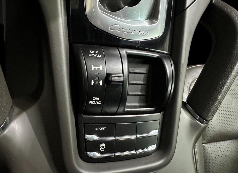 Porsche Cayenne Diesel 3.0d AT (245 л.с.) 4WD