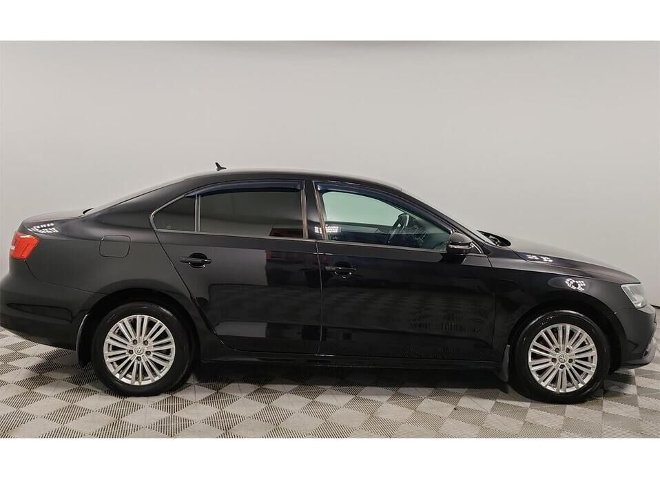 Volkswagen Jetta 1.4 AMT (122 л.с.)