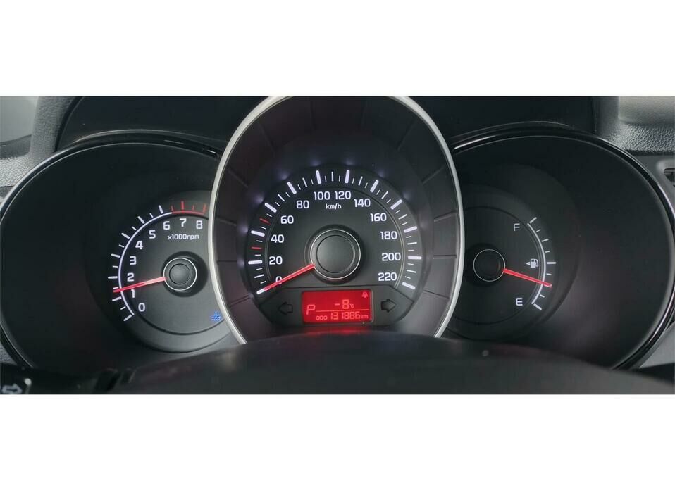 Kia Rio 6-speed 1.6 AT (123 л.с.)