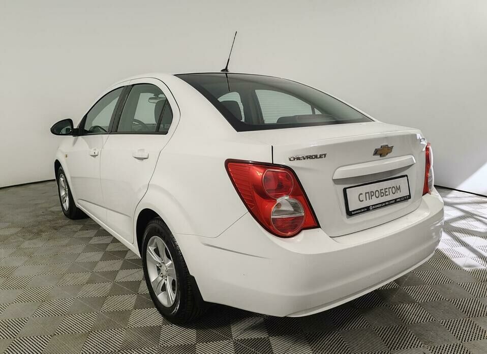 Chevrolet Aveo 1.6 AT (115 л.с.)