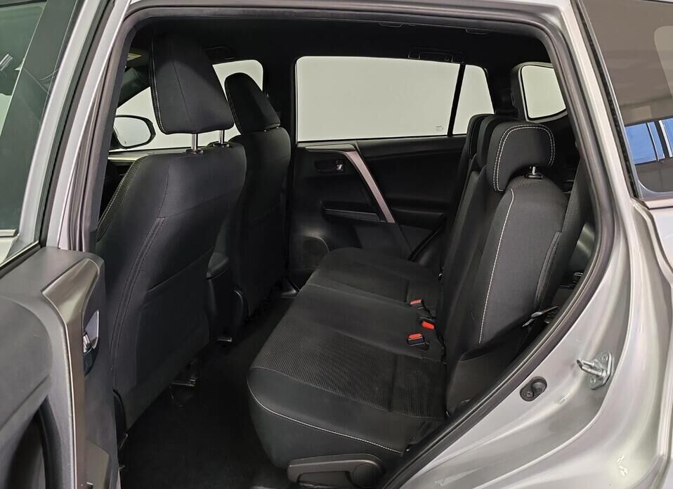 Toyota RAV4, IV (CA40) Рестайлинг 2.0 CVT (146 л.с.) 4WD