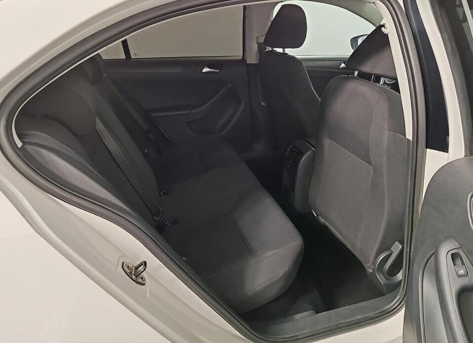 Volkswagen Jetta 1.4 MT (122 л.с.)