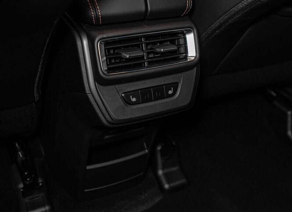 Geely Okavango, I Рестайлинг 2.0 AMT (200 л.с.)