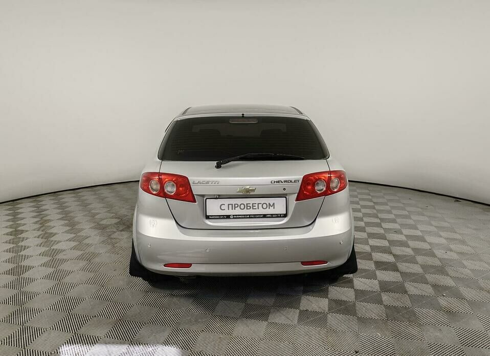 Chevrolet Lacetti 1.4 MT (94 л.с.)