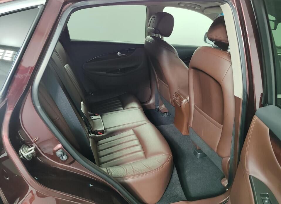 Infiniti QX50 2.5 AT (222 л.с.) 4WD