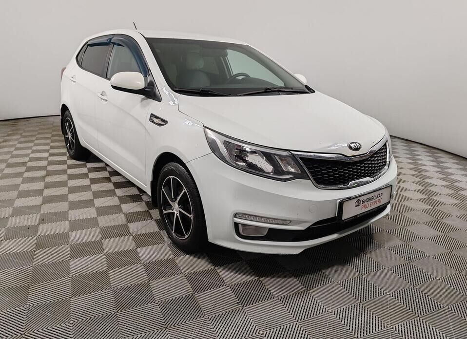 Kia Rio, III Рестайлинг 1.6 AT (123 л.с.)