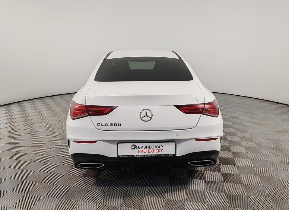 Mercedes-Benz CLA 200 1.3 AMT (150 л.с.)