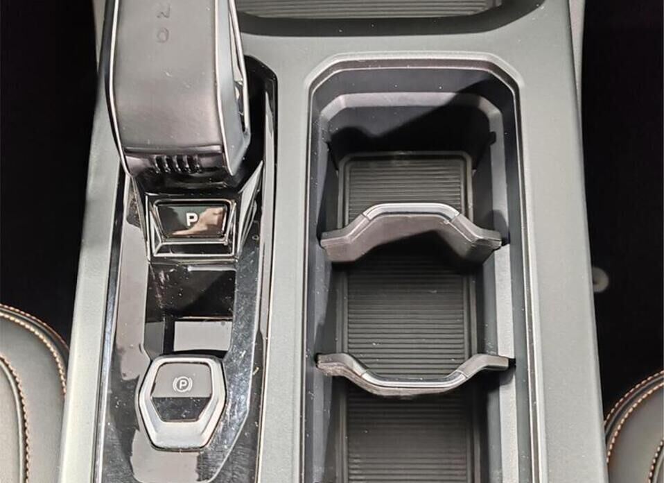 Geely Okavango, I Рестайлинг 2.0 AMT (200 л.с.)