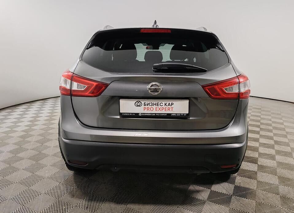 Nissan Qashqai, II 2.0 CVT (144 л.с.) 4WD