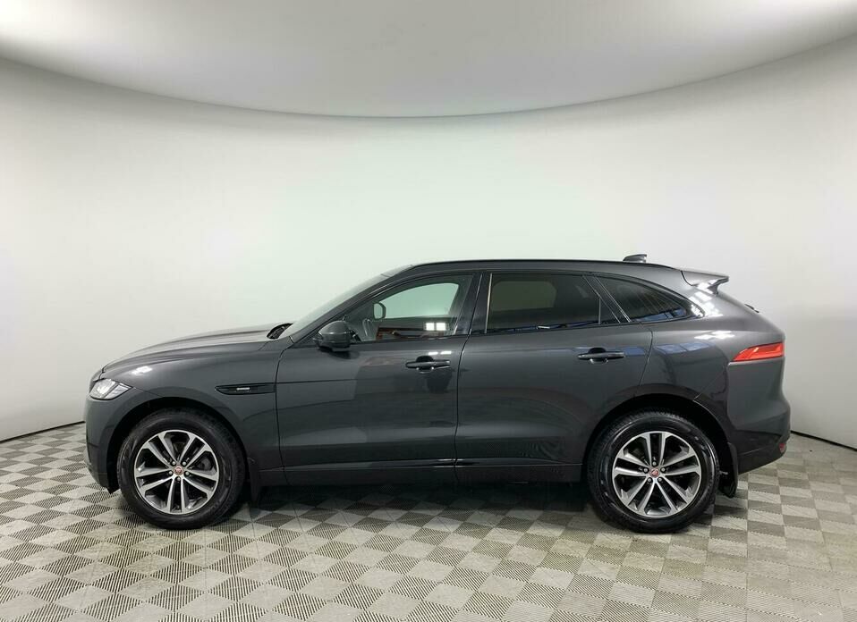 Jaguar F-Pace 2.0 AT (249 л.с.) 4WD