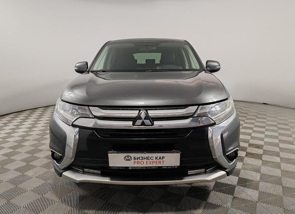 Mitsubishi Outlander, III Рестайлинг 2 2.0 CVT (146 л.с.)