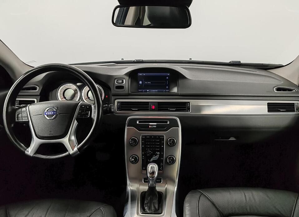 Volvo XC70 2.4d AT (215 л.с.) 4WD