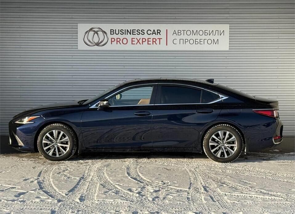 Lexus ES, VII 250 2.5 AT (200 л.с.)