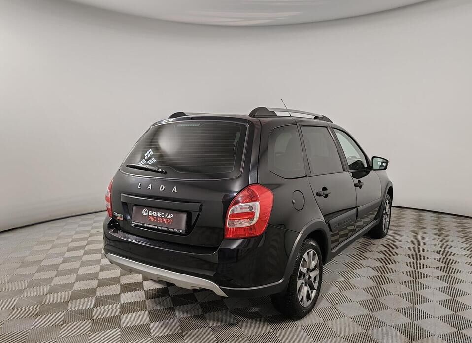 LADA (ВАЗ) Granta, I Рестайлинг Cross 1.6 MT (90 л.с.)