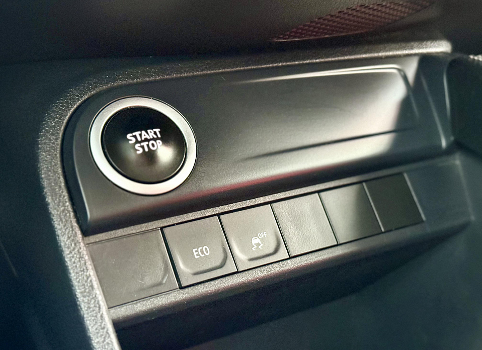 Renault Kaptur, I Рестайлинг 1.6 MT (114 л.с.)