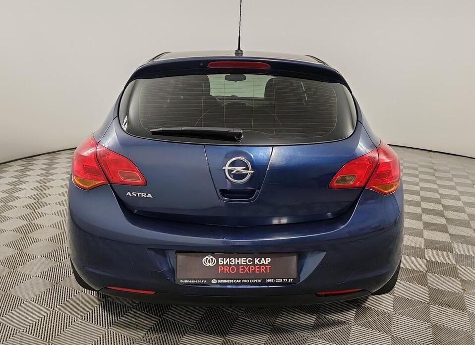 Opel Astra, J 1.6 MT (115 л.с.)