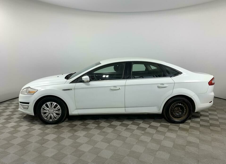 Ford Mondeo 1.6 MT (120 л.с.)