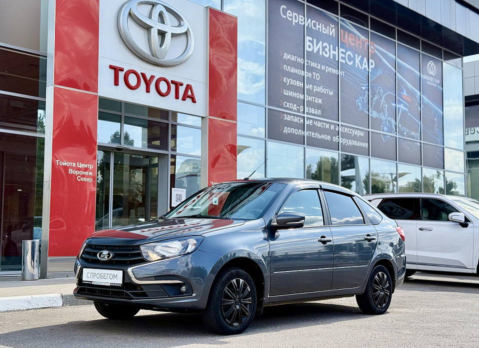 LADA (ВАЗ) Granta, I Рестайлинг 1.6 MT (90 л.с.)