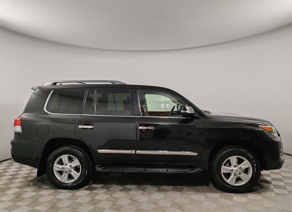 Lexus LX, III Рестайлинг 570 5.7 AT (367 л.с.) 4WD