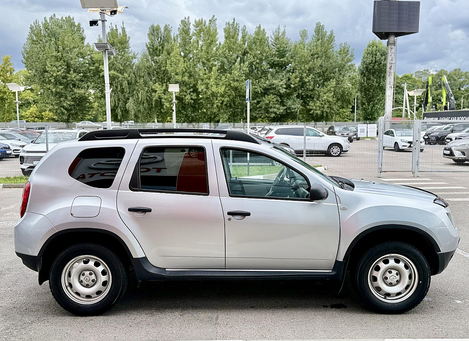 Renault Duster, I 1.6 MT (102 л.с.) 4WD