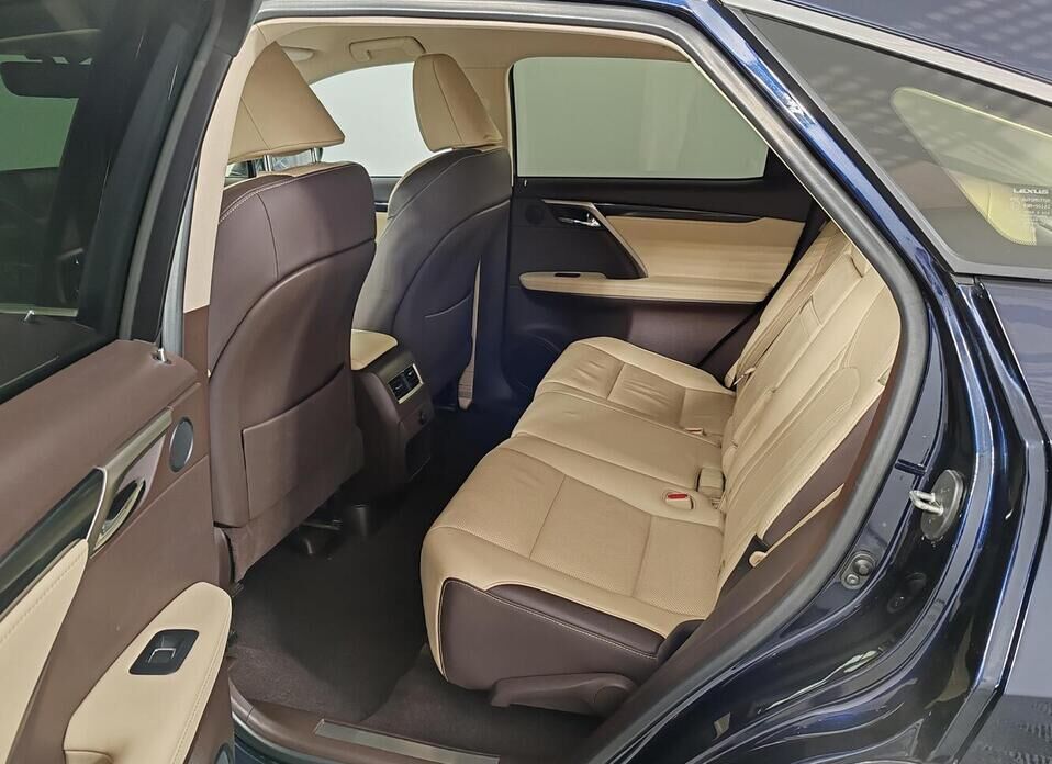 Lexus RX 200t 2.0 AT (238 л.с.) 4WD