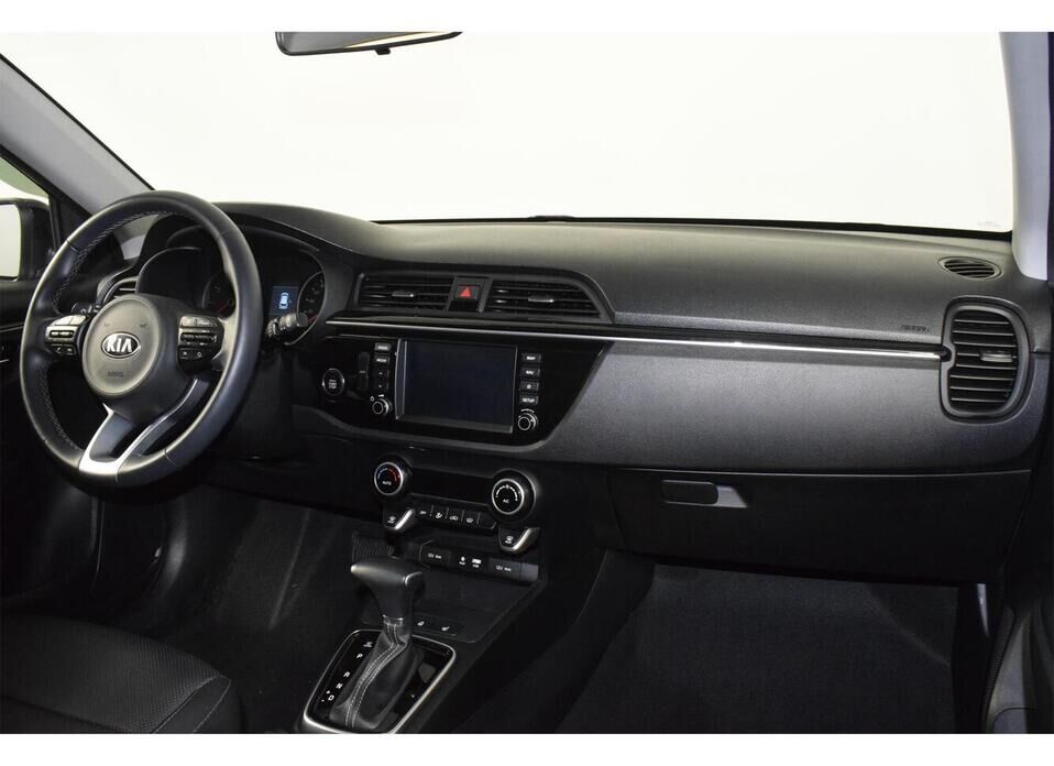 Kia Rio X-Line 1.6 AT (123 л.с.)