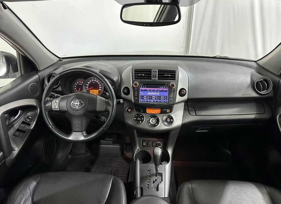 Toyota RAV4 2.0 AT (152 л.с.) 4WD